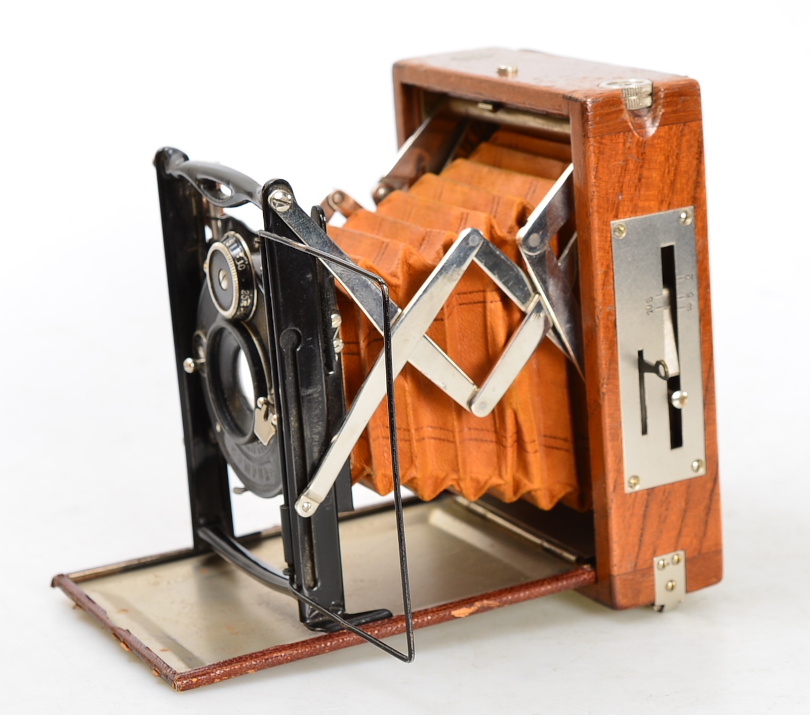 NETTEL Sonnet Tropen 6x9 *Balgen braun + Nettel
Anastigmat 6,8 F=120mm